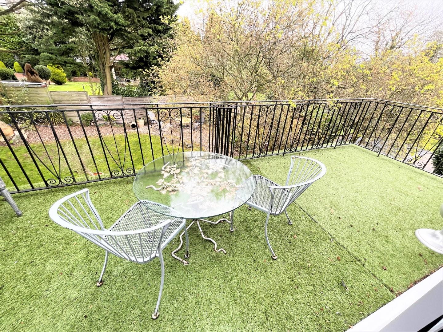 Quinta Drive, Arkley
